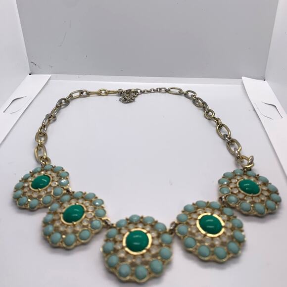 J Crew signature necklace - Picture 4 of 9